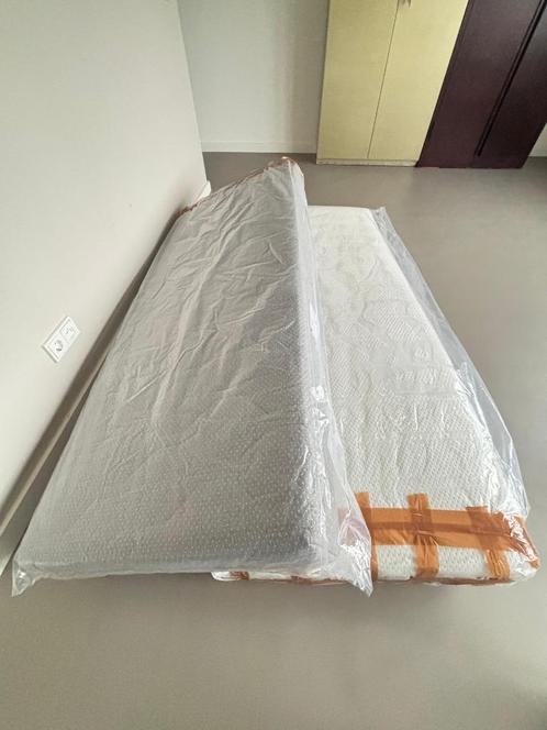 New Auping mattresses at discounted price(Negotiable), Huis en Inrichting, Slaapkamer | Matrassen en Bedbodems, Nieuw, Matras