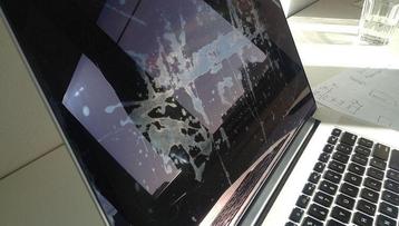 Staingate/schermvlekken Reparatie in 10 MIN NO CURE NOPAY beschikbaar voor biedingen