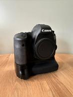 Canon EOS 6D Body + Battery Grip – Slechts 35.000 clicks, Audio, Tv en Foto, Fotocamera's Digitaal, Ophalen, Zo goed als nieuw