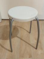 design krukje/bijzettafeltje door Maria Vinka, Huis en Inrichting, Krukjes, Ophalen of Verzenden, Gebruikt, Kunststof