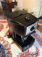 Delonghi koffiezetapparaat Expressomachine ec153b, Witgoed en Apparatuur, Koffiezetapparaten, Ophalen of Verzenden, Zo goed als nieuw