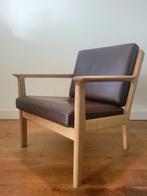 Vintage GE 265 fauteuil van Hans J. Wegner voor Getama, Huis en Inrichting, Ophalen, Gebruikt, Minder dan 75 cm, Hout