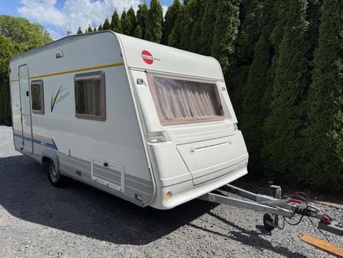 Burstner 400 TS Ventana Vastbed Treinzit LICHTGEWICHT Dorema, Caravans en Kamperen, Caravans, Bedrijf, 750 - 1000 kg, Treinzit