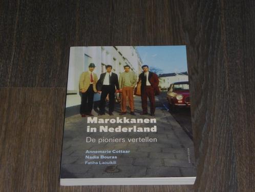 Marokkanen in Nederland - De pioniers vertellen, Boeken, Overige Boeken, Zo goed als nieuw, Verzenden