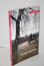 Huib de Vries - Thuisloos in twee werelden (2013), Boeken, Ophalen of Verzenden, Gelezen, Christendom | Protestants