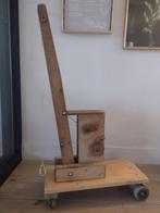 Houten hijskraan, Ophalen, Gebruikt