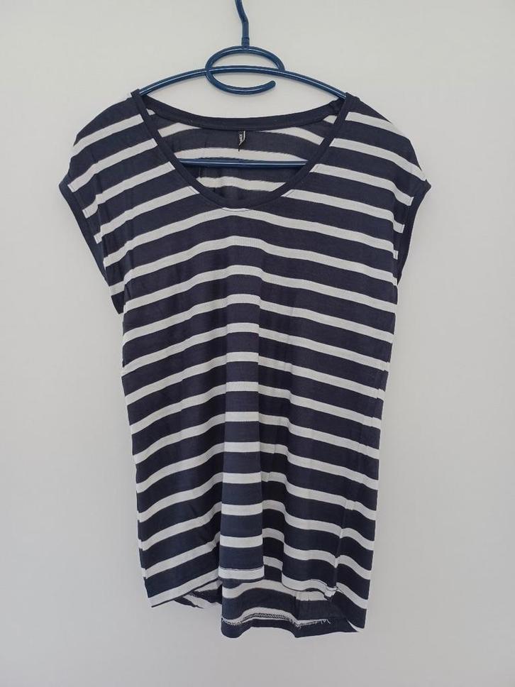 Als NIEUW blauwe witte streep top ONLY - maat XS 34, Kleding | Dames, Tops, Zo goed als nieuw, Maat 34 (XS) of kleiner, Blauw
