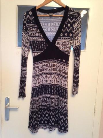 LIV blauwe tricot v-hals jurk jacquard dessin maat 42 beschikbaar voor biedingen