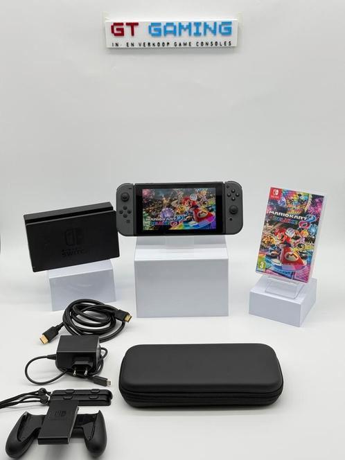 NINTENDO SWITCH NIEUW MODEL 2023 V2 MARIO KART MEGA BUNDEL, Spelcomputers en Games, Spelcomputers | Nintendo Switch, Zo goed als nieuw