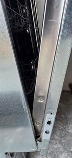 AEG FSB42607Z - Inbouwvaatwasser, Ophalen, Inbouw, Minder dan 85 cm