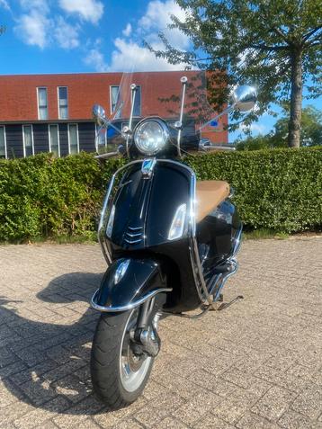 Vespa Primavera brom 45km | 2023 | Euro5 | 3mnd garantie beschikbaar voor biedingen