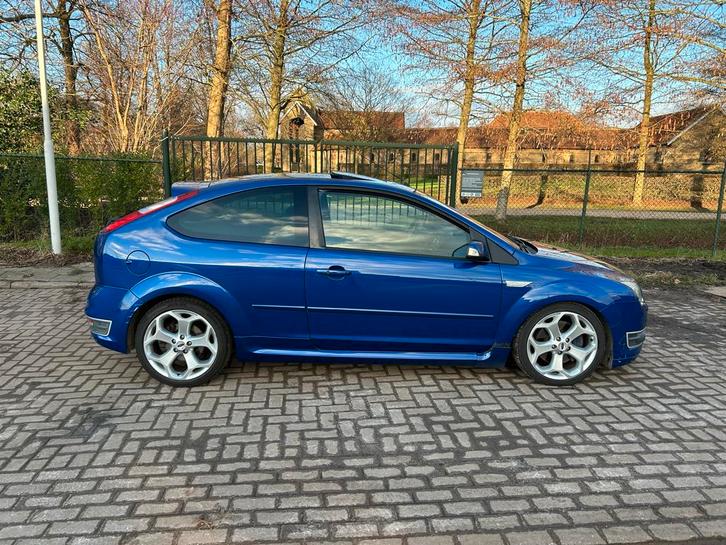 Ford Focus ST 2.5 Turbo 2006 Blauw, Auto's, Ford, Particulier, Focus, ABS, Airbags, Airconditioning, Alarm, Centrale vergrendeling