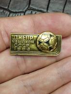 badge USSR voetbalclub Dnepr kampioen van de USSR 1983, Ophalen of Verzenden, Zo goed als nieuw, Sport