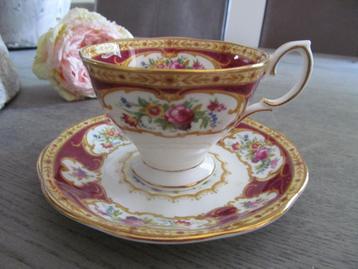 Royal Albert Lady Hamilton Dames Kop en Schotel beschikbaar voor biedingen