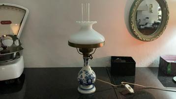 Delfsblauwe schemerlamp beschikbaar voor biedingen