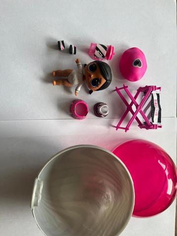 L.O.L. Surprise 33x beschikbaar voor biedingen