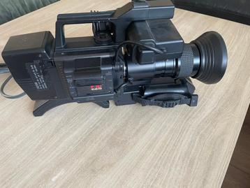 Panasonic F10 CCD vintage Video Camera  beschikbaar voor biedingen