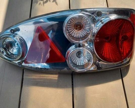 Fendt achterlicht caravan rechts, Caravans en Kamperen, Caravan accessoires, Gebruikt, Ophalen of Verzenden