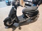 Elektrische scooter - Accu is defect. En een beetje schade, Ophalen of Verzenden, Gebruikt