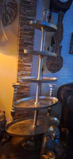 Raw aluminium 5 laags ovale etagere, Huis en Inrichting, Woonaccessoires | Dienbladen, Ophalen, Zo goed als nieuw, Ovaal, Metaal