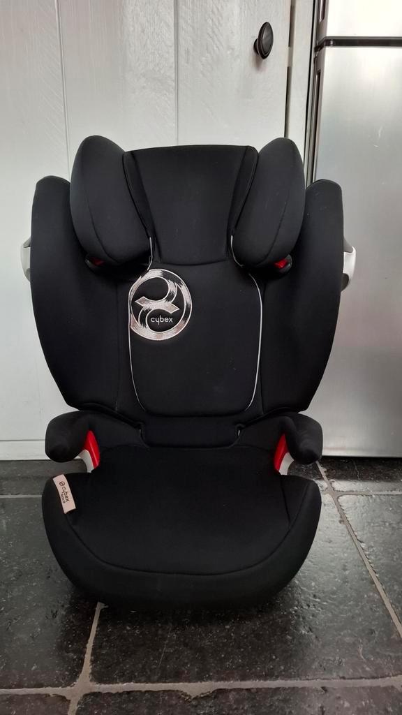 Autostoel Cloud Solution  T iFix, Cybex, kleur zwart, Kinderen en Baby's, Autostoeltjes, Zo goed als nieuw, Overige merken, 15 t/m 36 kg