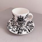 Iittala Taika Kop en Schotel - Zwart/Wit, Ophalen of Verzenden, Zo goed als nieuw, Overige stijlen, Kop(pen) en/of Schotel(s)