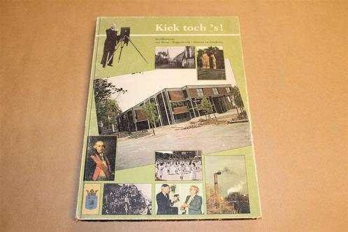 Kiek toch 's! — Beeldkroniek van Borne en Omstreken, Boeken, Geschiedenis | Stad en Regio, Gelezen, 20e eeuw of later, Ophalen of Verzenden