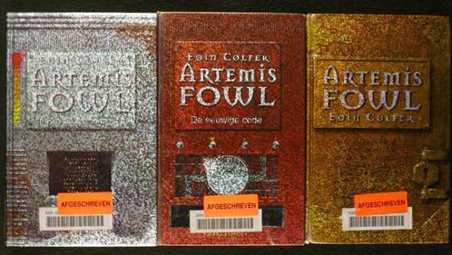 3x Artemis Fowl boeken: Eoin Colfer (2002-2003), Boeken, Fantasy, Gelezen, Ophalen of Verzenden