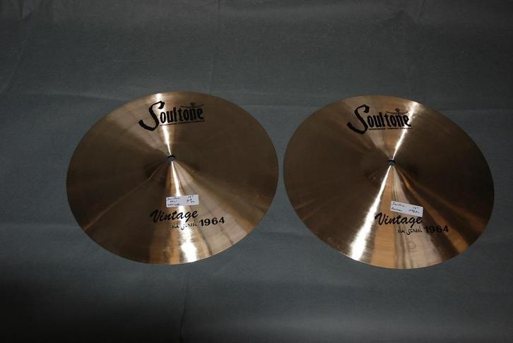 NIEUW!  Soultone Vintage old school 1964 hihats 918/1139gr, Muziek en Instrumenten, Instrumenten | Onderdelen, Nieuw, Drums of Percussie