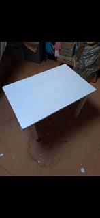 Ikea Sundvik kinder tafel, Ophalen, Gebruikt, Tafel(s)