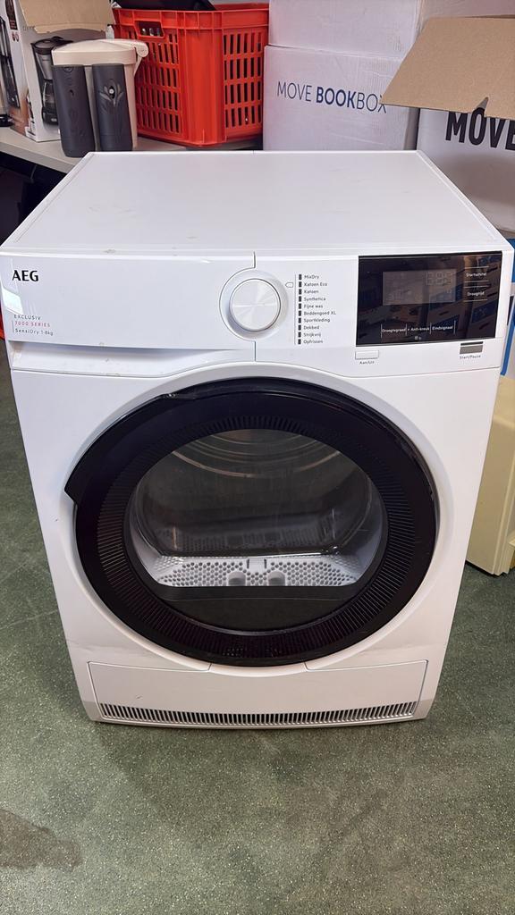 AEG Exklusiv 7000 SensiDry Warmtepompdroger 8kg, Witgoed en Apparatuur, Wasdrogers, Gebruikt, Condens, Voorlader, 6 tot 8 kg, 85 tot 90 cm