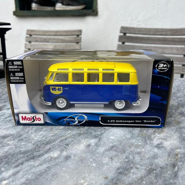 VW Spijlbus Maisto T1 WD-40 Limited Edition 1:25 Samba, Auto diversen, Auto-accessoires, Zo goed als nieuw, Ophalen of Verzenden