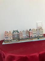 Amsterdamse grachtenpandjes en kade 39,00 euro, Ophalen of Verzenden, Zo goed als nieuw