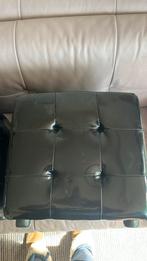 2x Kuka home hocker/poef, Ophalen, Gebruikt, Vierkant, Minder dan 50 cm