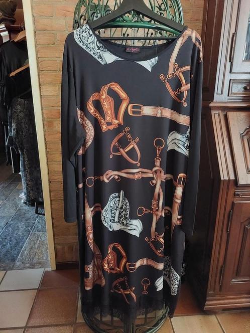 Jurk/Tuniek van het merk Sophia Curvy.  Maat 50/52, Kleding | Dames, Grote Maten, Zo goed als nieuw, Jurk, Zwart, Verzenden