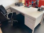 Bureau met 3 laden, Huis en Inrichting, Bureaus, Gebruikt, Ophalen of Verzenden, Bureau