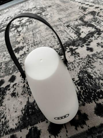 Audi Lamp / Speaker beschikbaar voor biedingen