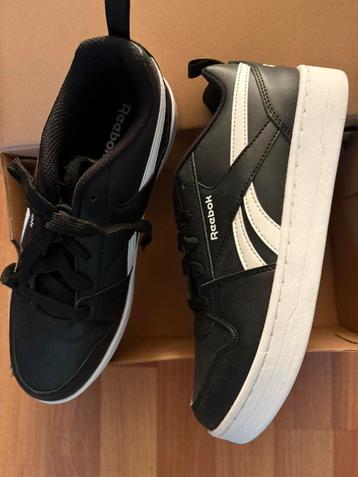 Nieuw - Reebok sneakers, zwart, maat 39 beschikbaar voor biedingen