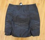 Nieuw: aparte Yest ballonrok grijs krijtstreep details mt 46, Kleding | Dames, Rokken, Maat 46/48 (XL) of groter, Nieuw, Ophalen of Verzenden