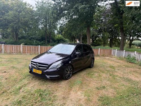Mercedes-Benz B-klasse 220 4MATIC Prestige, Auto's, Mercedes-Benz, Bedrijf, Te koop, B-Klasse, 4x4, ABS, Achteruitrijcamera, Airbags