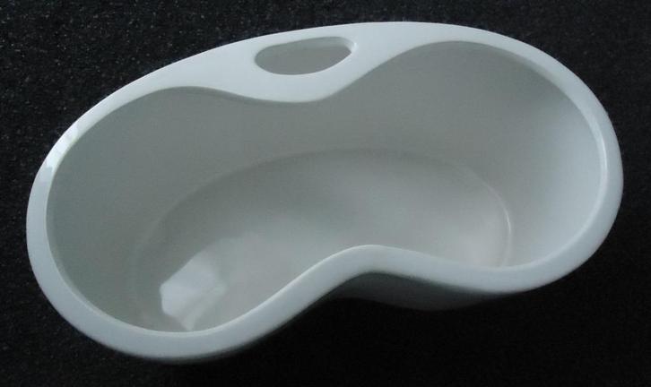 Te koop grote witte bloempot (breedte: 29 cm/hoogte: 11 cm)., Tuin en Terras, Bloempotten, Zo goed als nieuw, Aardewerk, Binnen