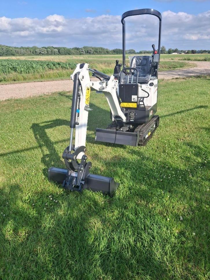 1000 kg MINIGRAVER BOBCAT E10Z ACTIE MODEL!!!!, Zakelijke goederen, Machines en Bouw | Kranen en Graafmachines, Wiellader of Shovel
