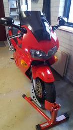 Te koop mooie Honda vfr 800, Motoren, Motoren | Honda, 4 cilinders, Particulier, Meer dan 35 kW, 800 cc