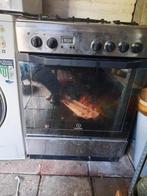 Indesit gasfornuis, Ophalen, Gebruikt, 45 tot 60 cm, Oven