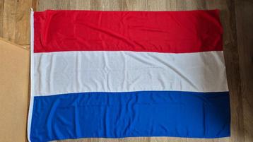 Nederlandse vlag 100x150 cm beschikbaar voor biedingen