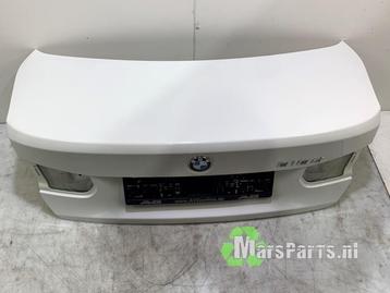 Achterklep van een BMW 3-Serie (300) beschikbaar voor biedingen