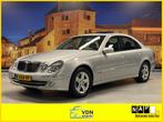 Mercedes-Benz E-klasse 320 Avantgarde Aut Schuifdak Leer Air, Auto's, Automaat, Achterwielaandrijving, Gebruikt, Zwart