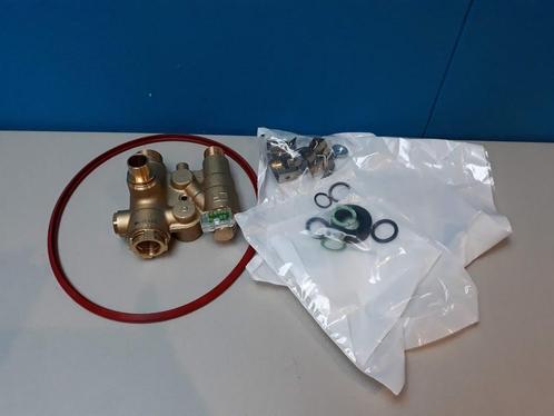Hydroblok rechts Remeha Avanta 28c CW4 na 2006 S59137, Doe-het-zelf en Verbouw, Verwarming en Radiatoren, Nieuw, Cv-ketel of Combi-ketel