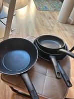 Tefal wokpan en 3x koekenpan, Ophalen of Verzenden, Gebruikt, Pannenset