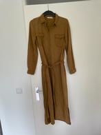 Mosterd kleur jurk van Sissy Boy maat S, Kleding | Dames, Bruin, Sissy-Boy, Ophalen of Verzenden, Zo goed als nieuw